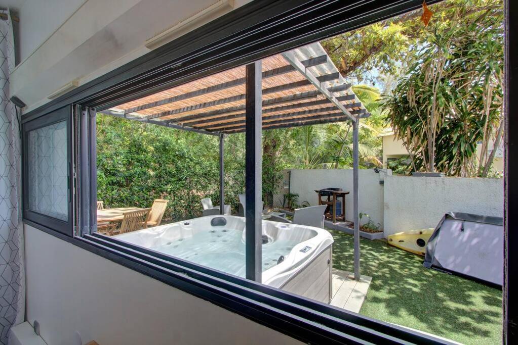 Le Grand Bleu - Jacuzzi - Apt La Saline Le Bains Εξωτερικό φωτογραφία